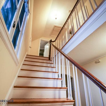 Town Plot Waterbury Apartment ภายนอก รูปภาพ