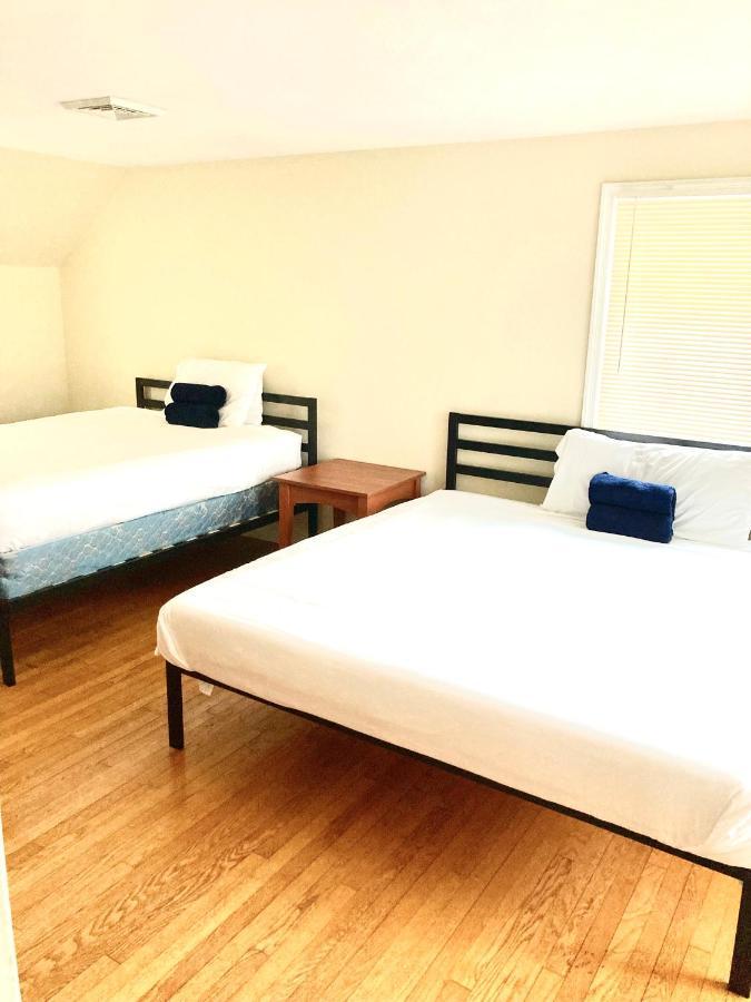Town Plot Waterbury Apartment ภายนอก รูปภาพ